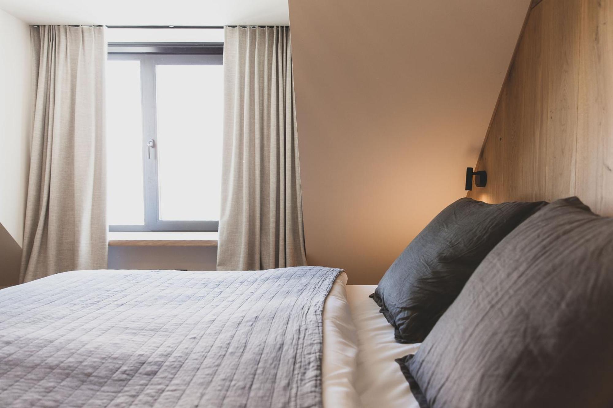 Wood Hotel ธูส์ ภายนอก รูปภาพ