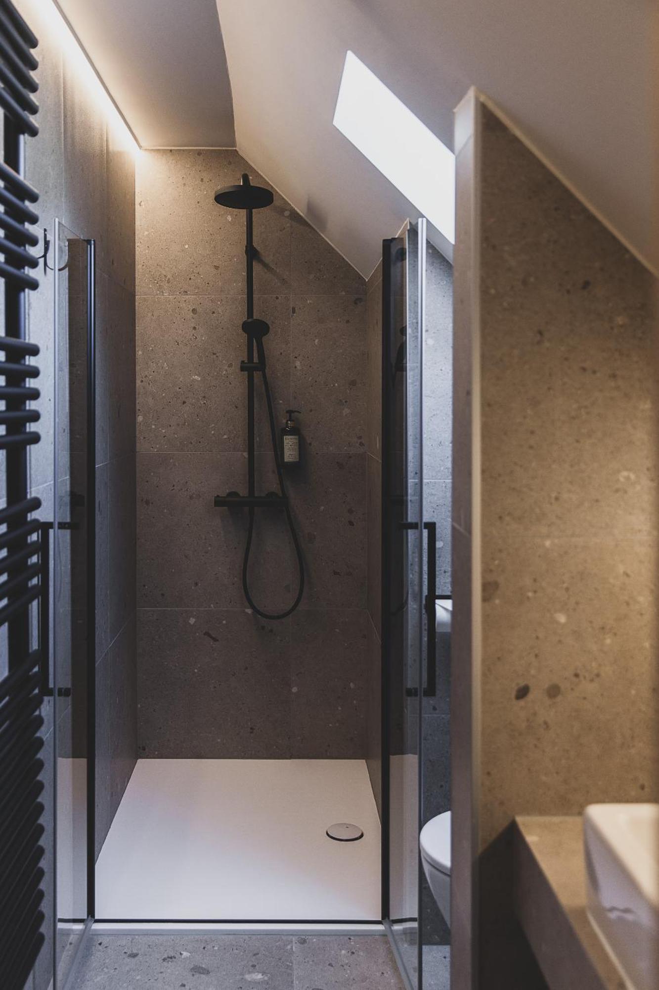 Wood Hotel ธูส์ ภายนอก รูปภาพ