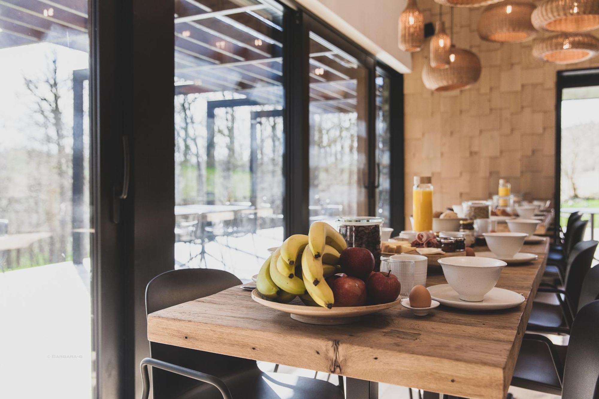 Wood Hotel ธูส์ ภายนอก รูปภาพ