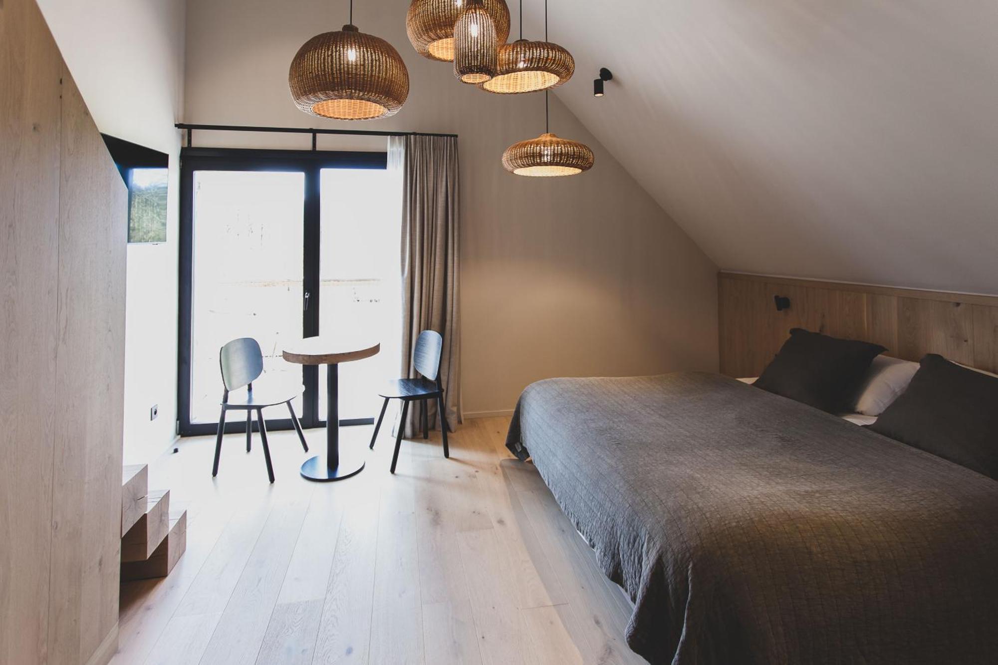 Wood Hotel ธูส์ ภายนอก รูปภาพ