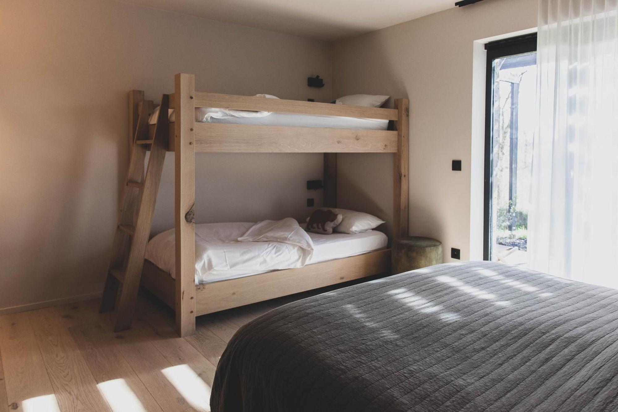 Wood Hotel ธูส์ ภายนอก รูปภาพ