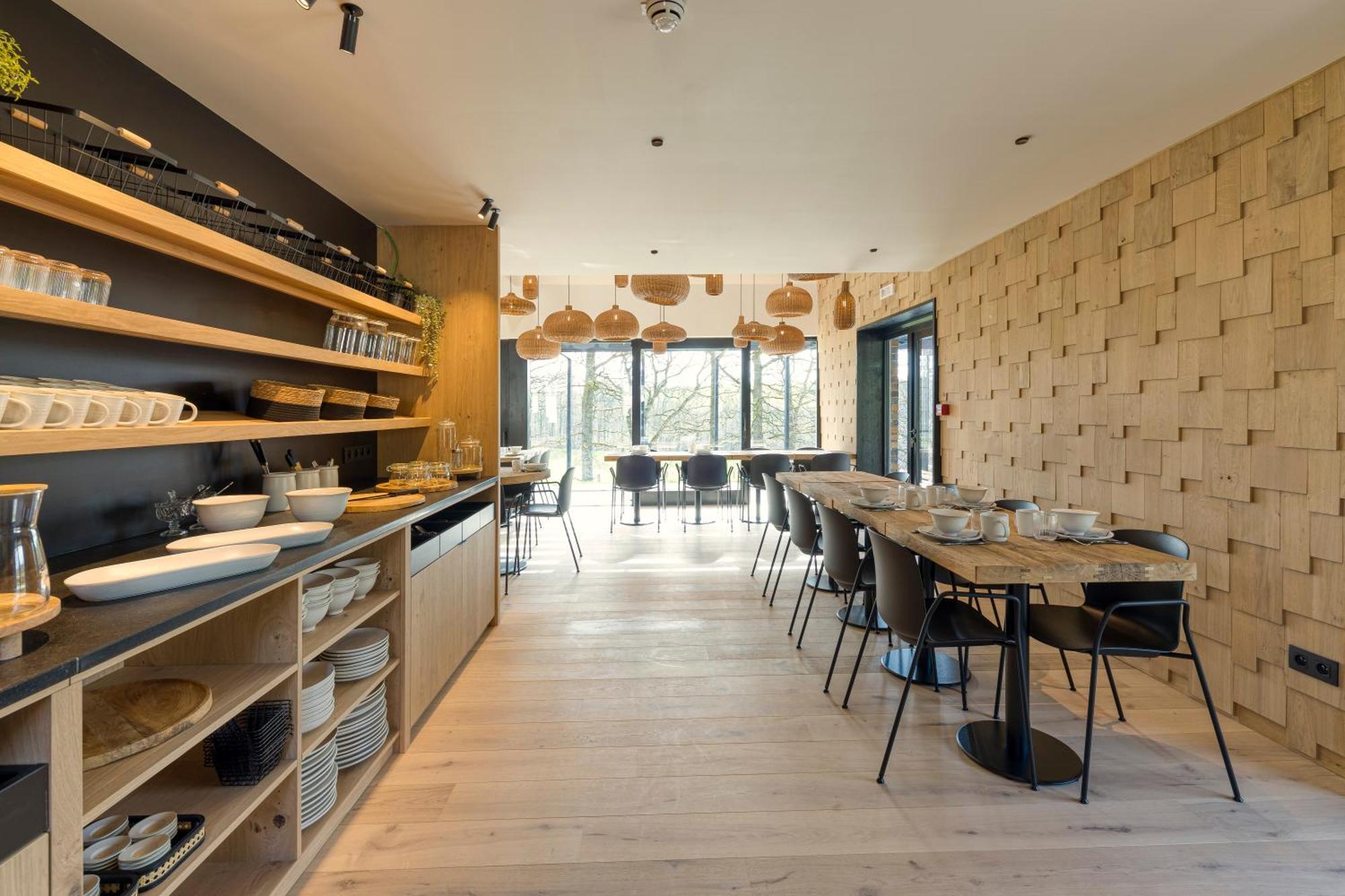 Wood Hotel ธูส์ ภายนอก รูปภาพ